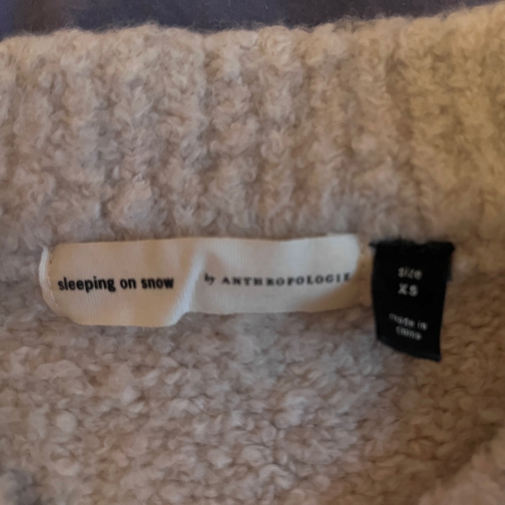 Anthropologie super warm, adorable sweater - Picture 2 of 5